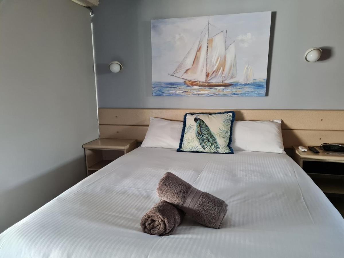 Rockhampton Court Motor Inn Kültér fotó