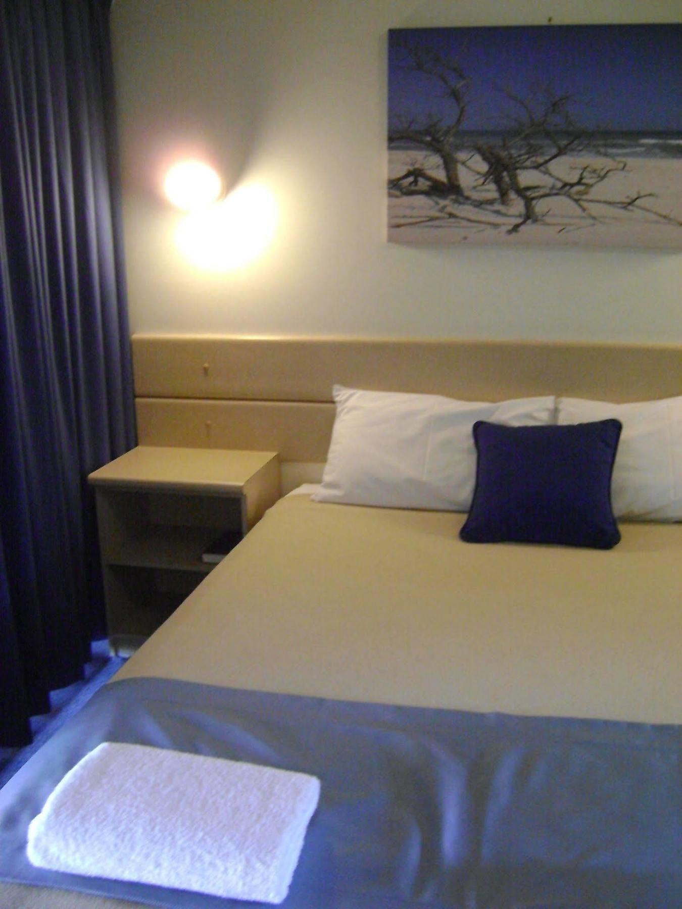 Rockhampton Court Motor Inn Kültér fotó